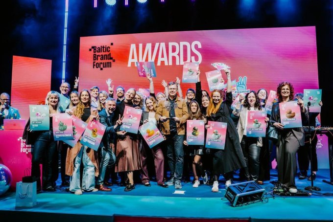 bbf 26.09 first look2 13 websize copy copy