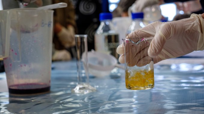 eksperimenti kimija fizika