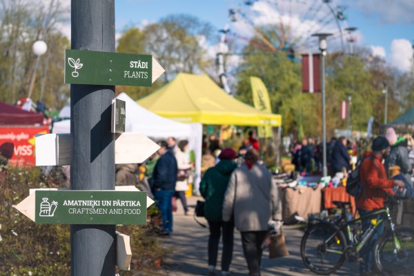seklas un stadi stadu parade 2